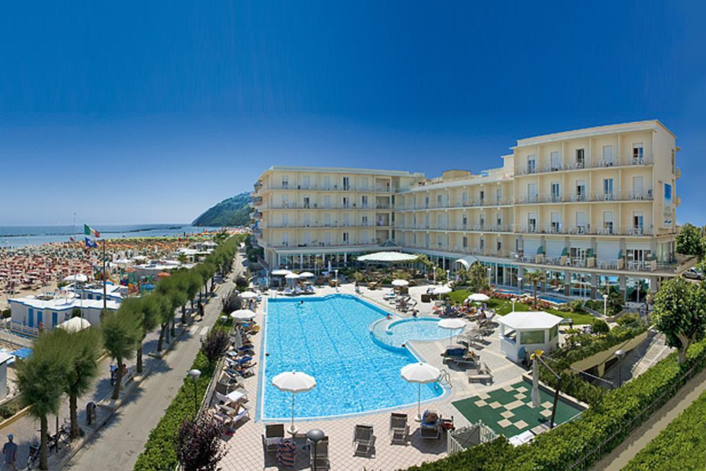 Hotel Miramare Gabicce Mare Exterior foto